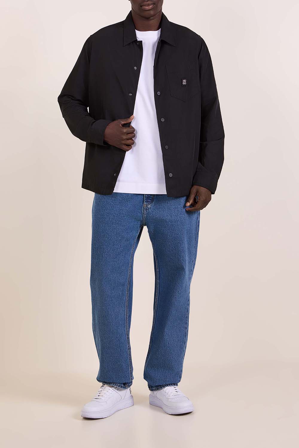 חולצה מכופתרת